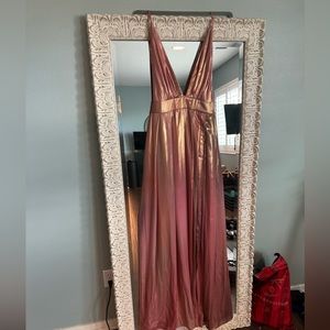new never worn REVOLVE/Micheal Castello dress. Beautiful, iridescent pink hues